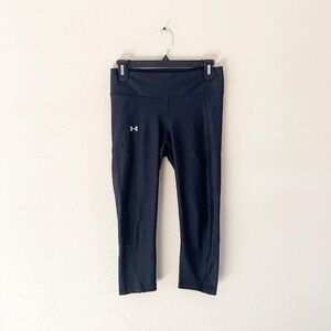 🌿Final Sale Under Armour‎ Black Athletic Capri Leggings